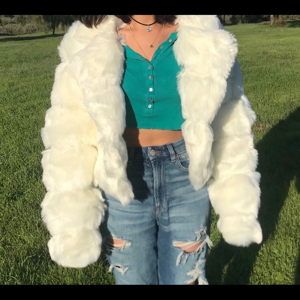 White fluffy jacket!!! - Picture 2 of 2